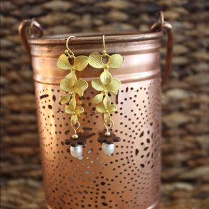 Flower Drop Earrings